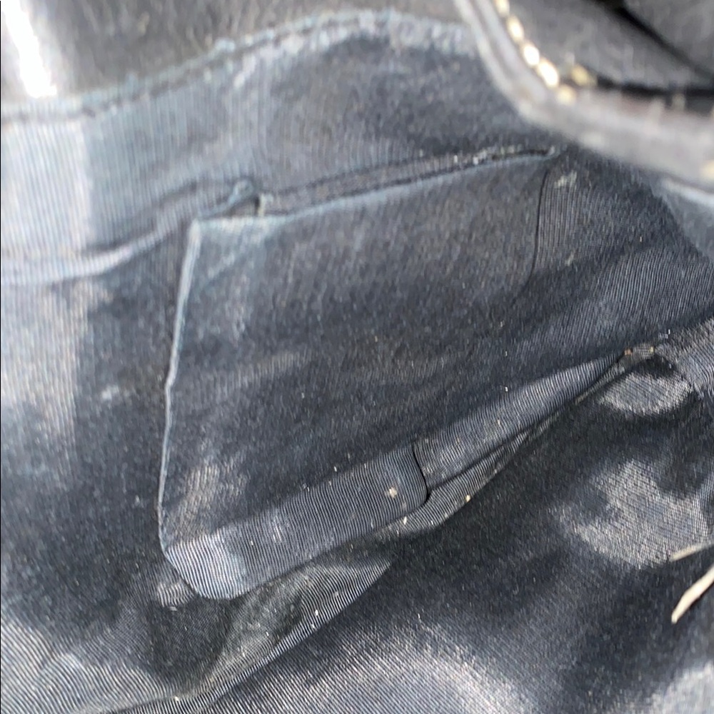 Bloomingdale’s Black Leather Shoulder Bag Vintage y2k! - Picture 7 of 15